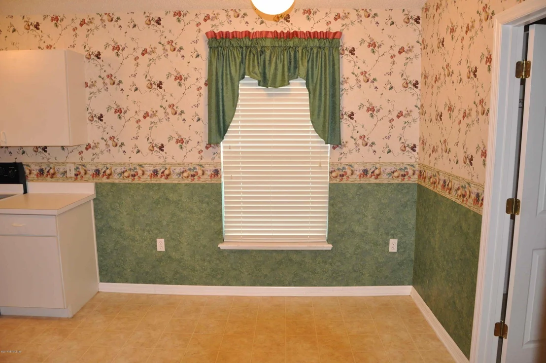Photo of 7336 FOX GROVE Road