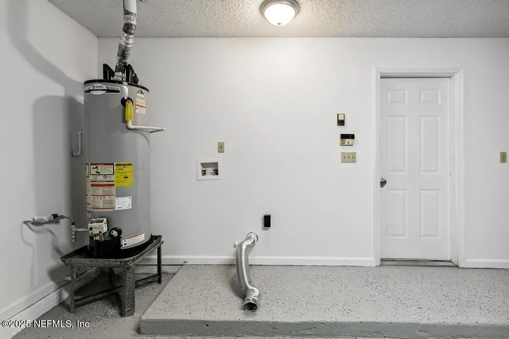 Photo of 1946 COLDFIELD Drive W
