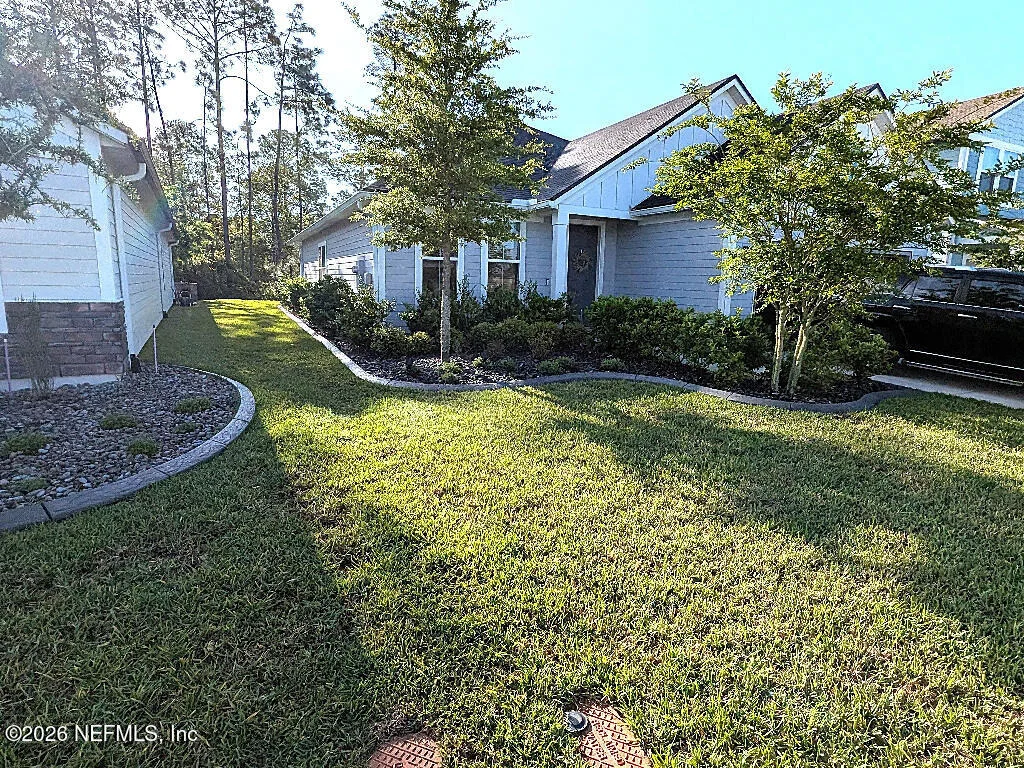 Photo of 3825 EAGLE ROCK Road