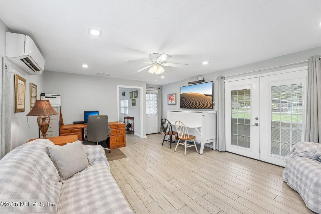 Photo of 122 MACON Road