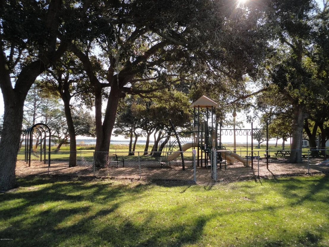 Photo of 203 AUGUSTA Circle