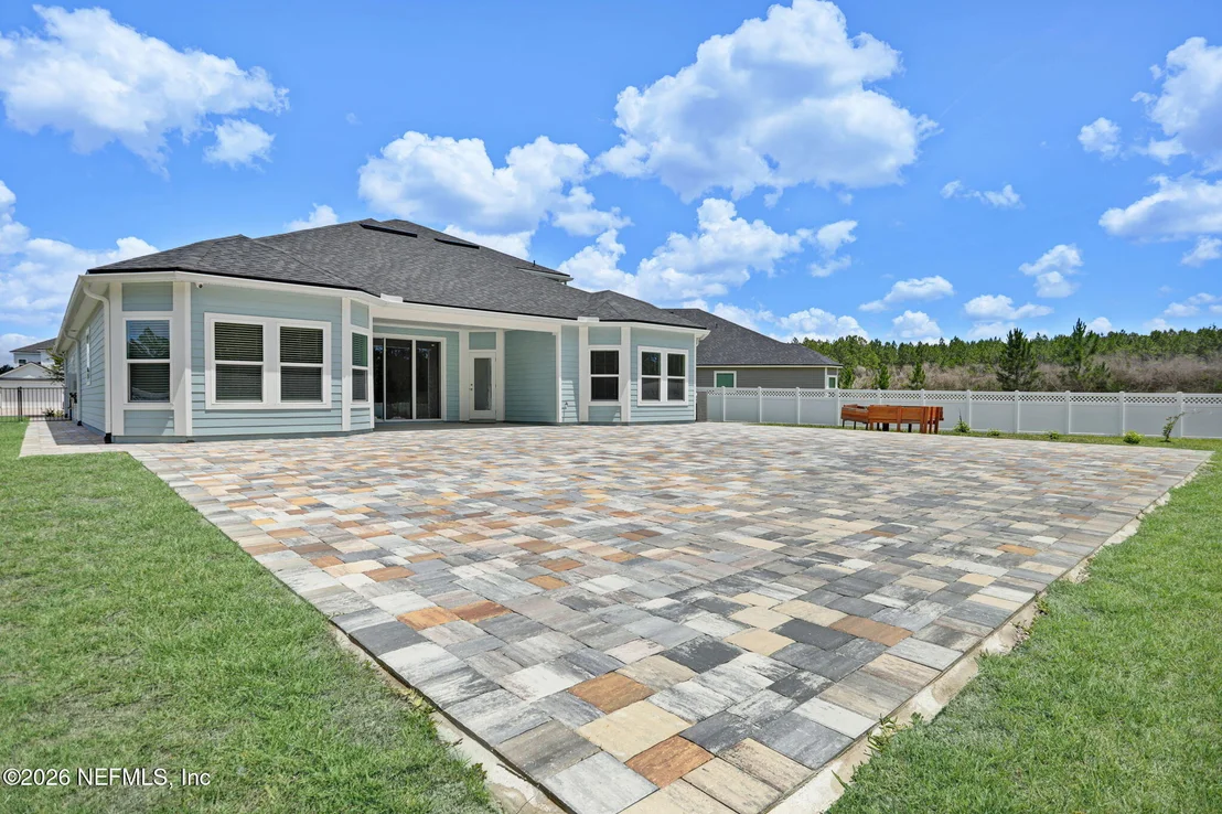Photo of 25 SILVER LILY Way