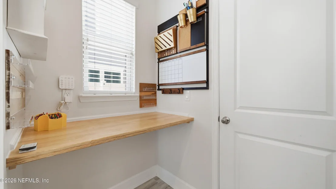 Photo of 4027 GULFSTREAM Drive