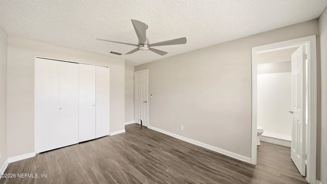 Photo of 586 MADEIRA Drive