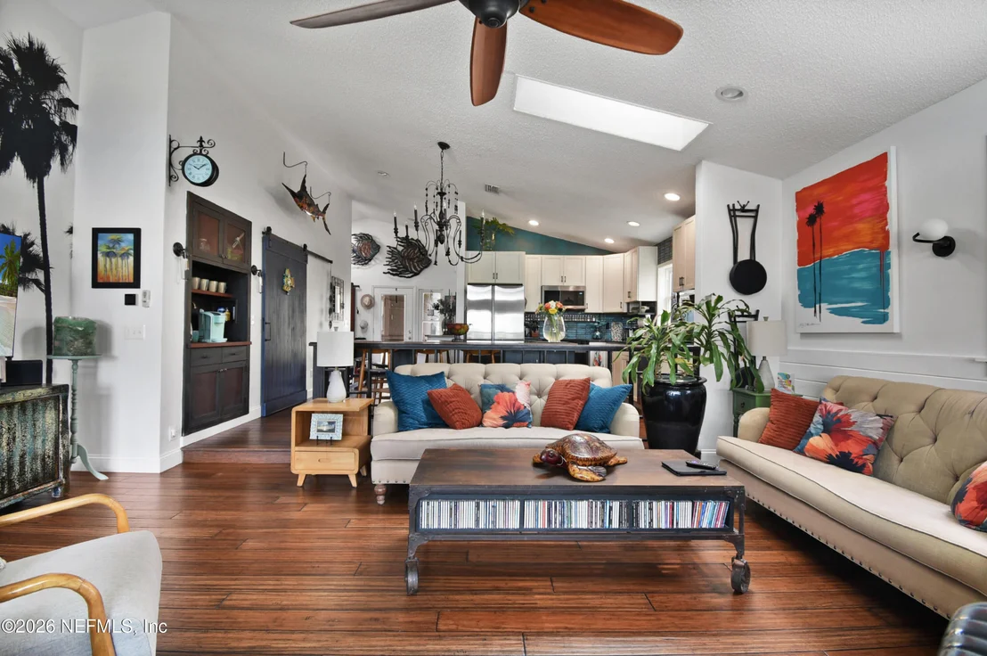 Photo of 285 JOEY Drive