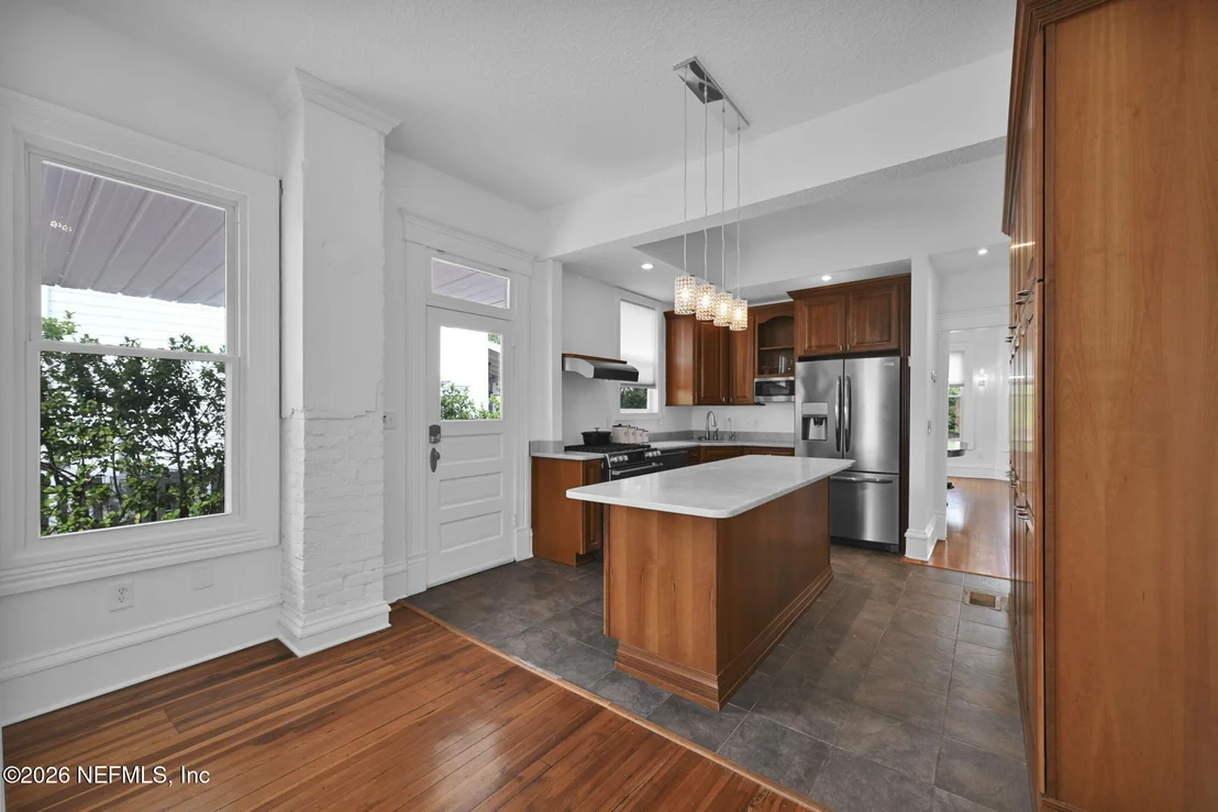 Photo of 3002 RIVERSIDE Avenue