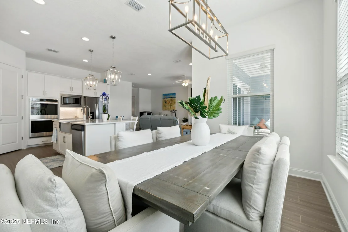 Photo of 560 RUM RUNNER Way