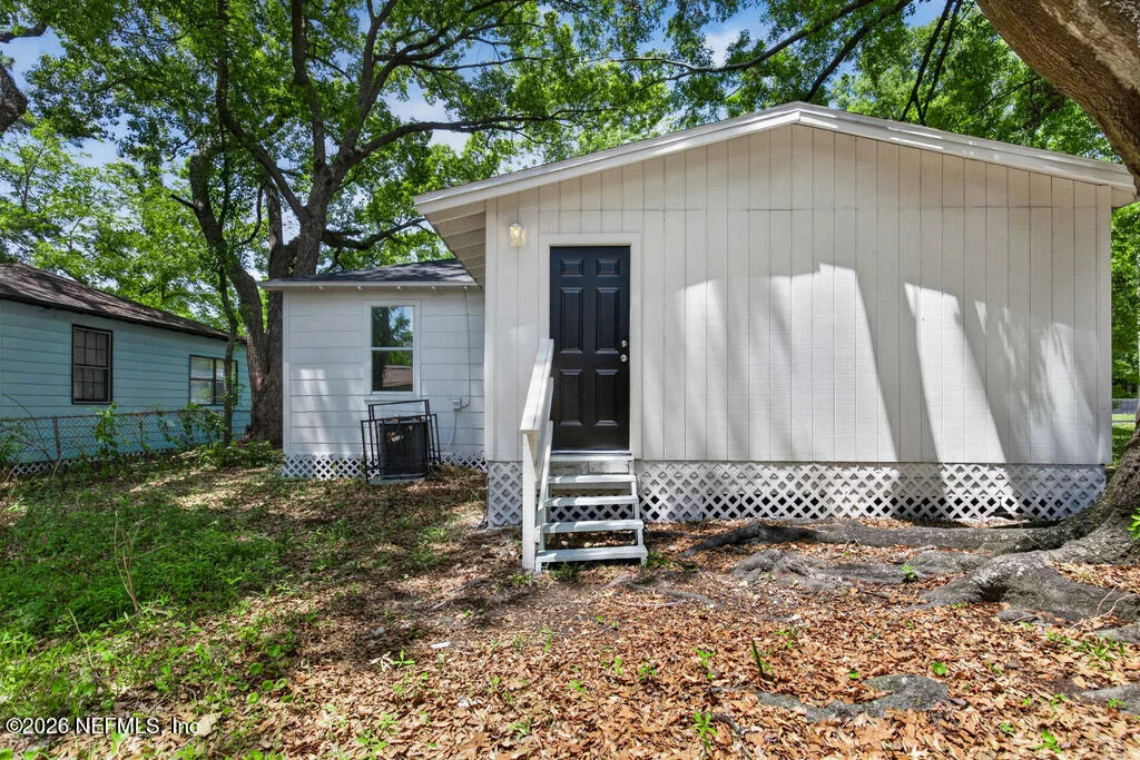 Photo of 3242 DIGNAN Street