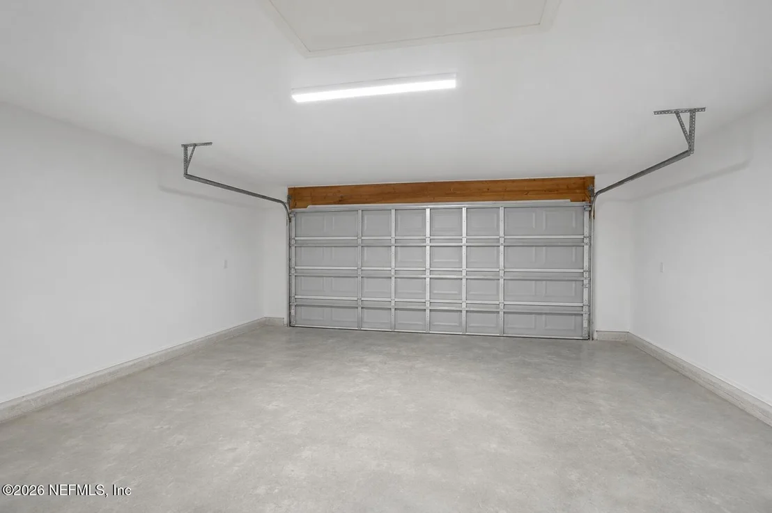 Photo of 5737 VERNON Road