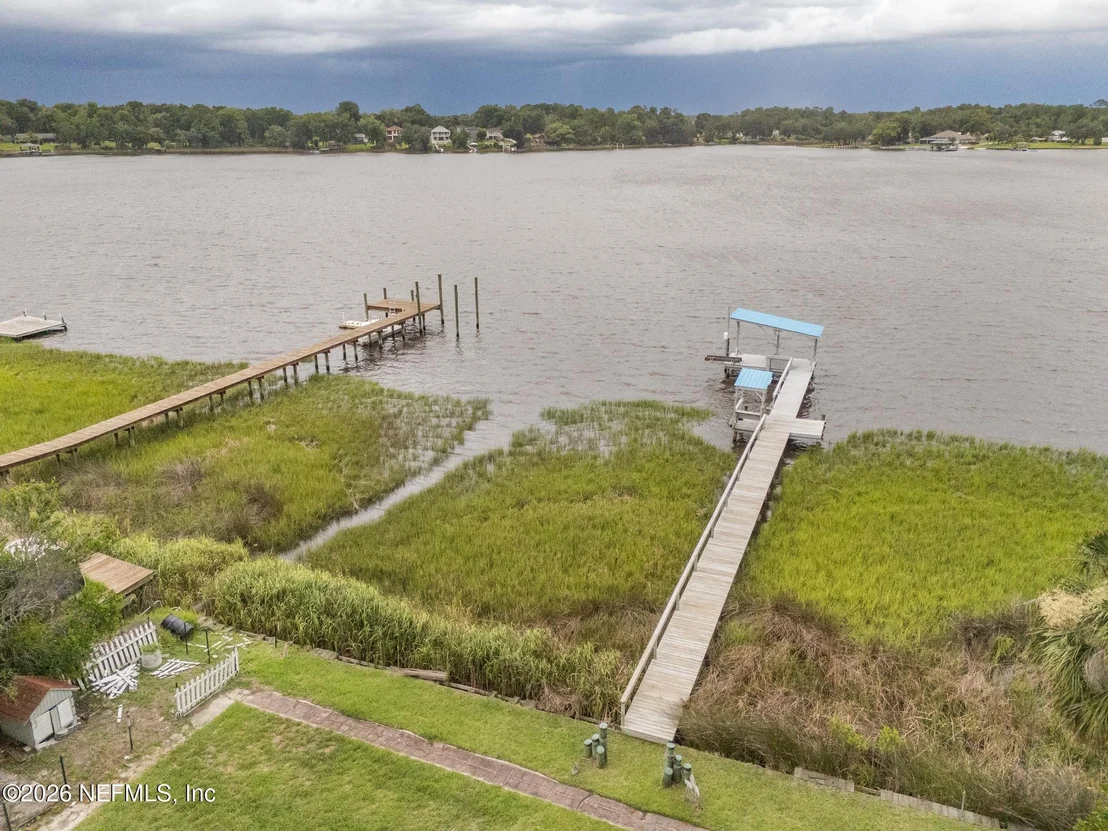 Photo of 1375 CEDAR BAY Road