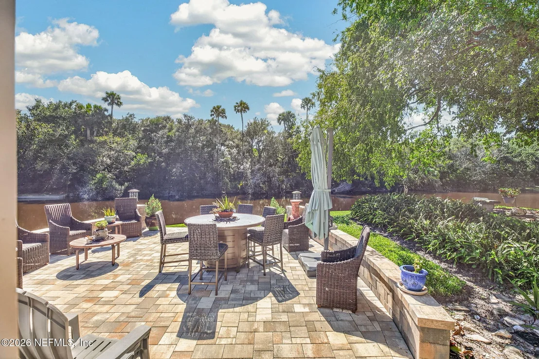 Photo of 2206 LAUGHING GULL Circle