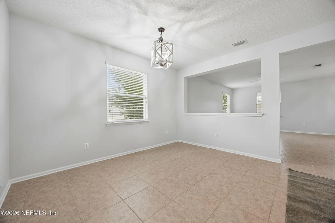 Photo of 95237 PERIWINKLE Place