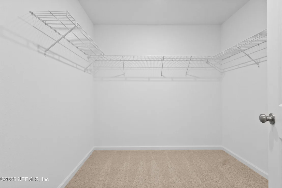Photo of 10210 LIGHT Avenue