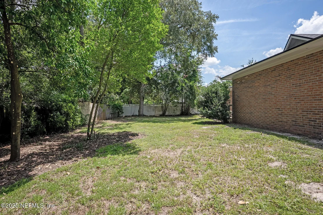 Photo of 2576 BOTTOMRIDGE Drive