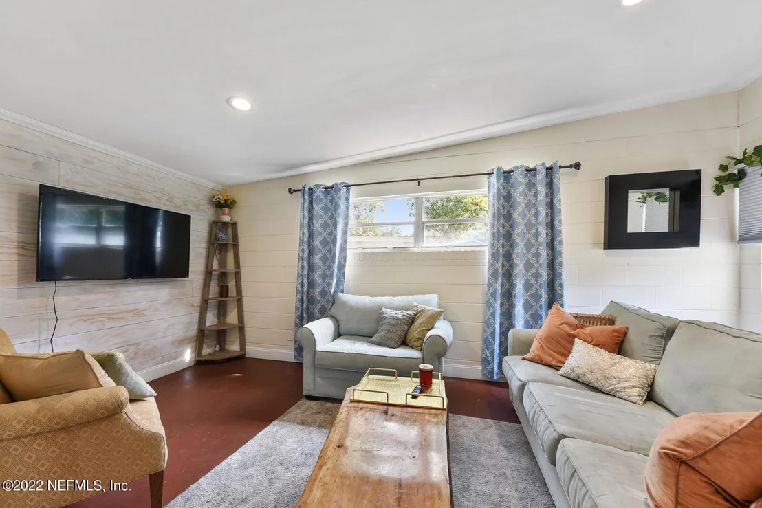 Photo of 2440 PATSY ANNE Drive