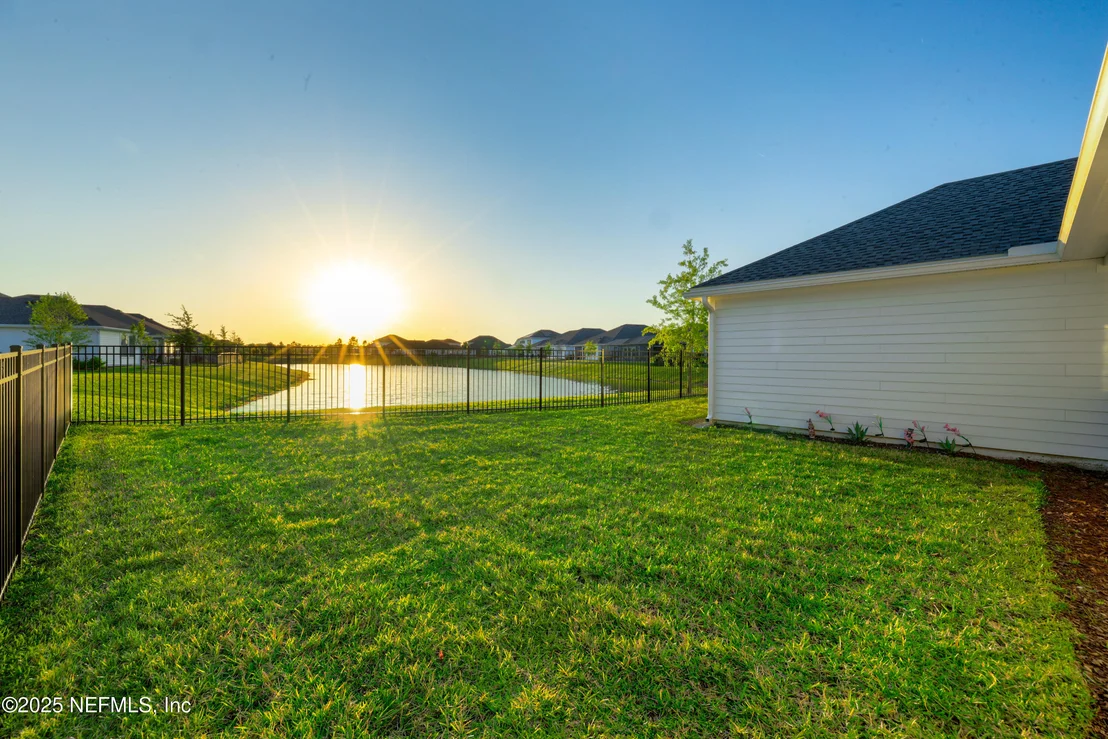 Photo of 812 WINDLEY Drive