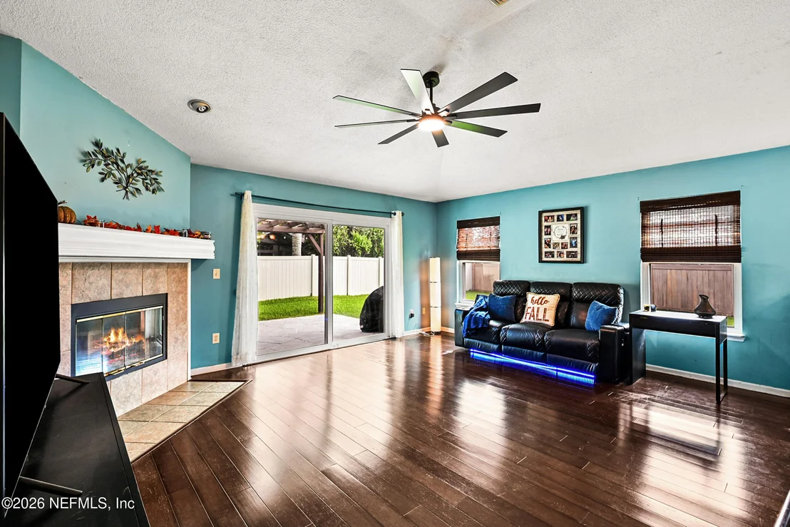 Photo of 1516 GREENWAY Place
