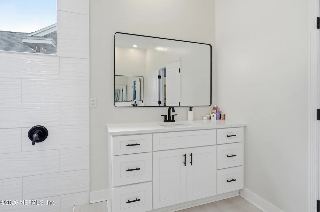 Photo of 1155 EAGLE POINT Drive