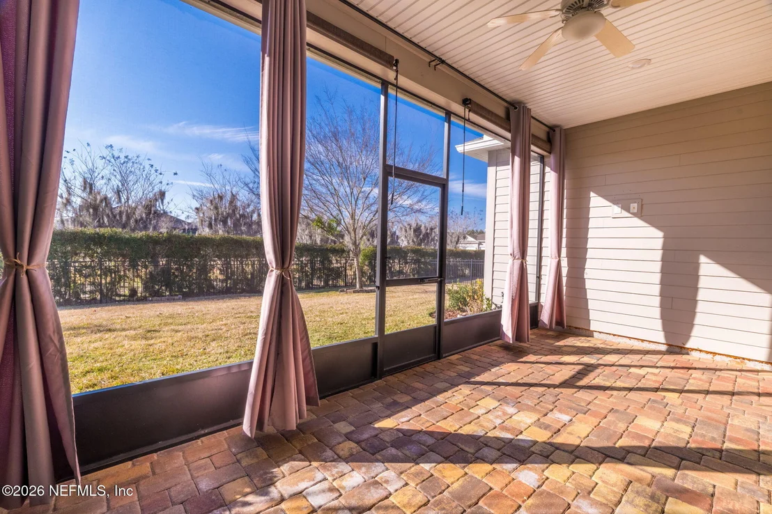 Photo of 316 RENWICK Parkway