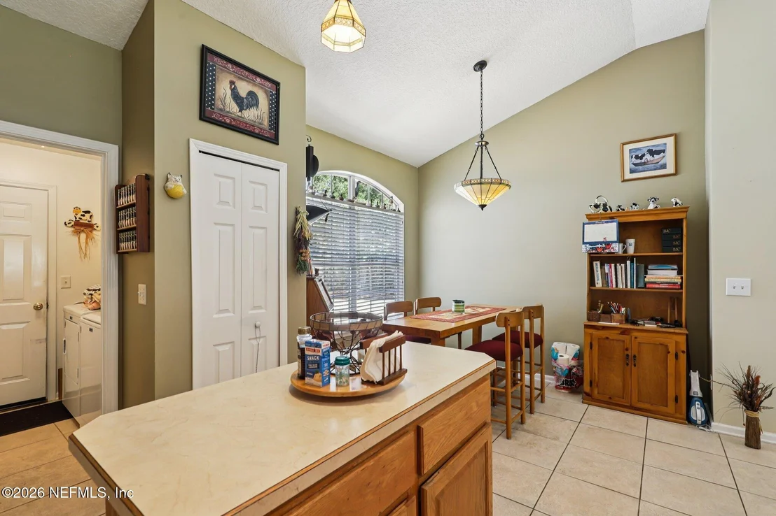 Photo of 1229 CACTUS CUT Road