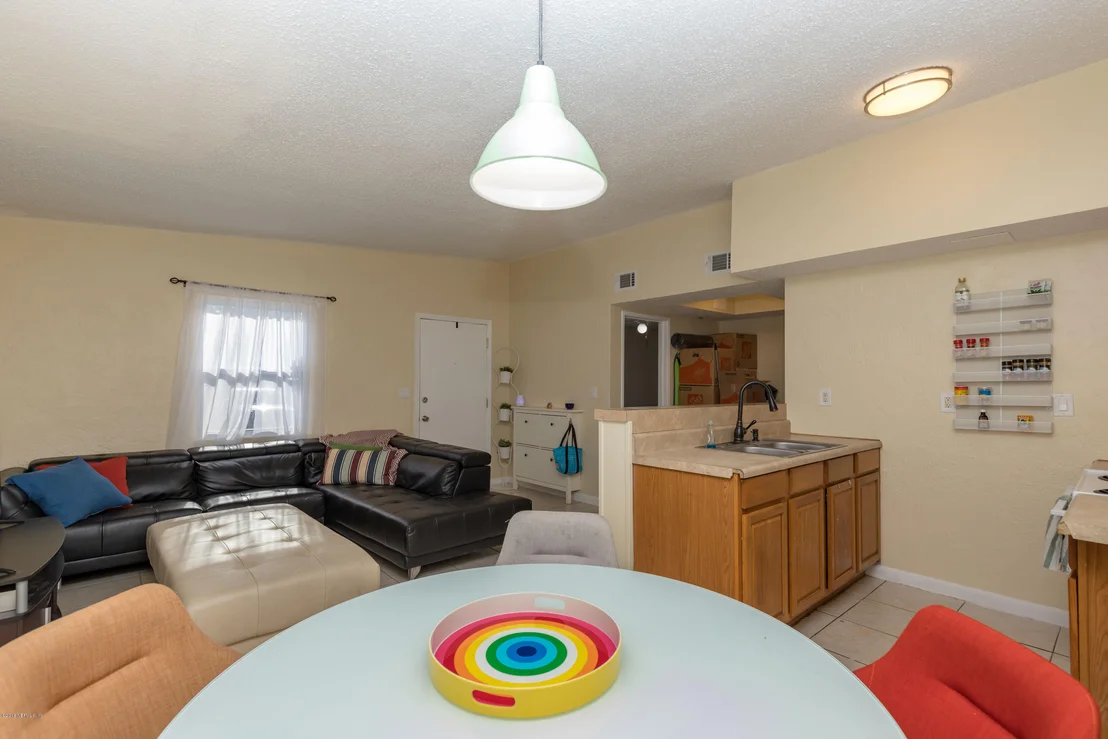 Photo of 4160 RUBY Drive W
