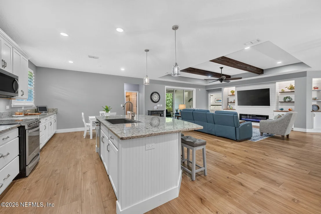 Photo of 3806 HAMMOCK BLUFF Drive
