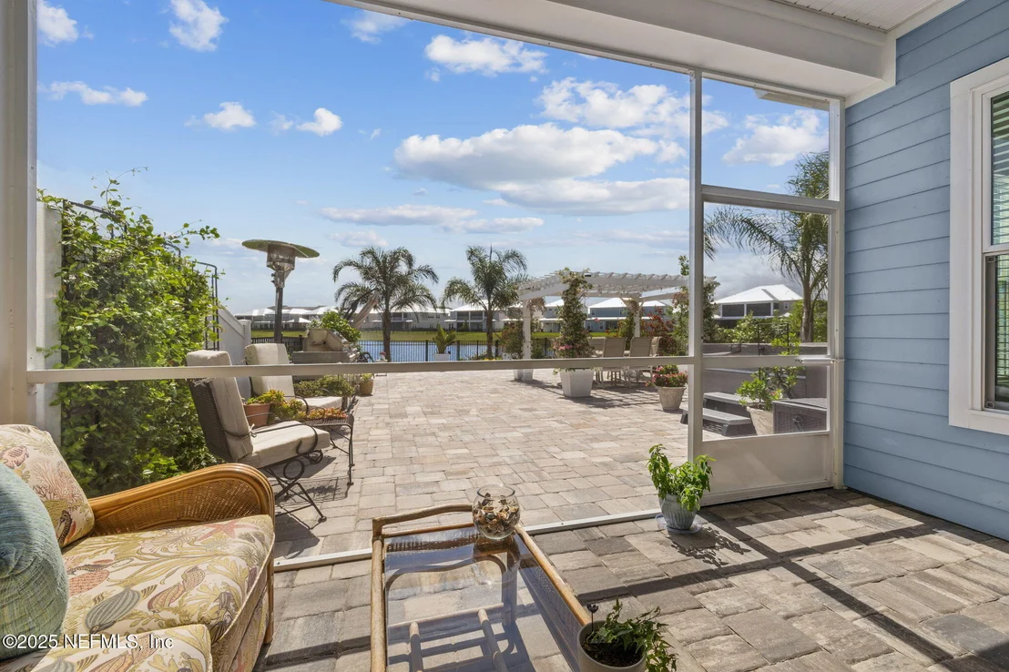 Photo of 560 RUM RUNNER Way