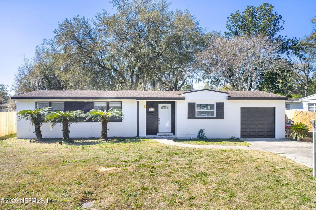 Photo of 926 NIGHTINGALE Road