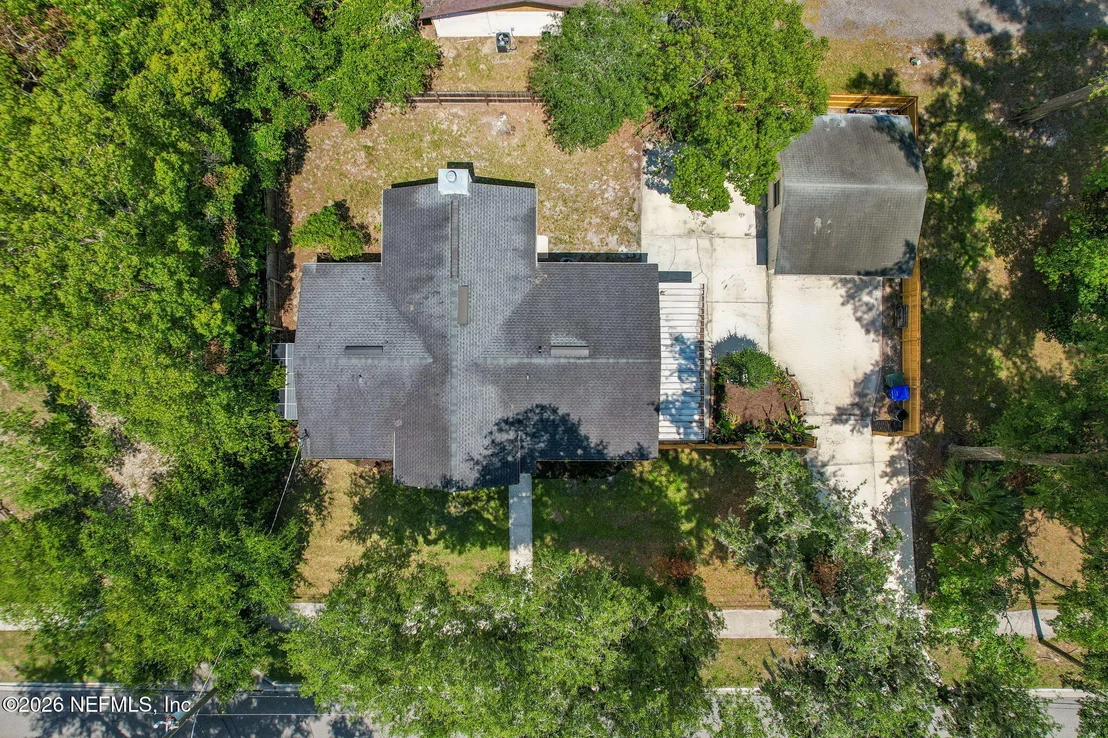 Photo of 1829 PLAINFIELD Avenue