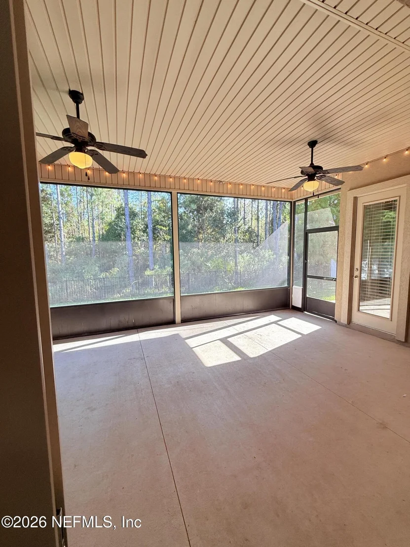 Photo of 236 SPRING CREEK Way