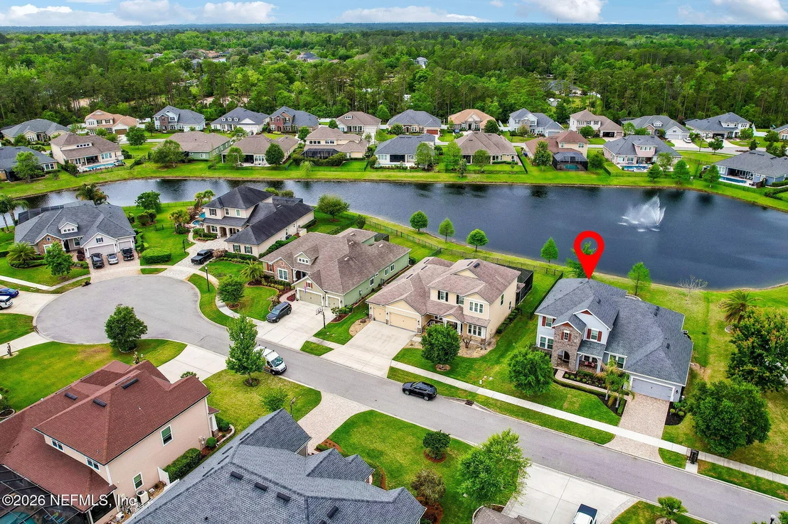 Photo of 588 OXFORD ESTATES Way