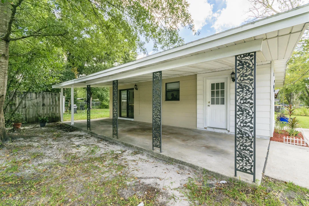 Photo of 2125 BURPEE Drive