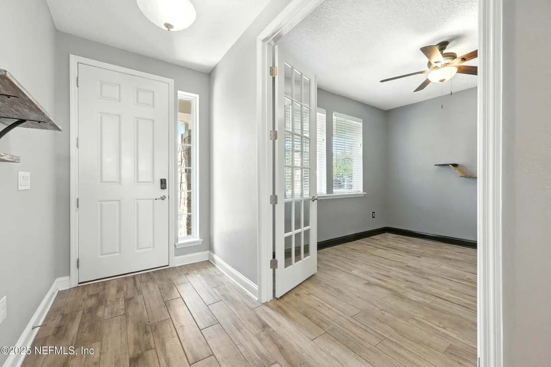 Photo of 474 CONVEX Lane