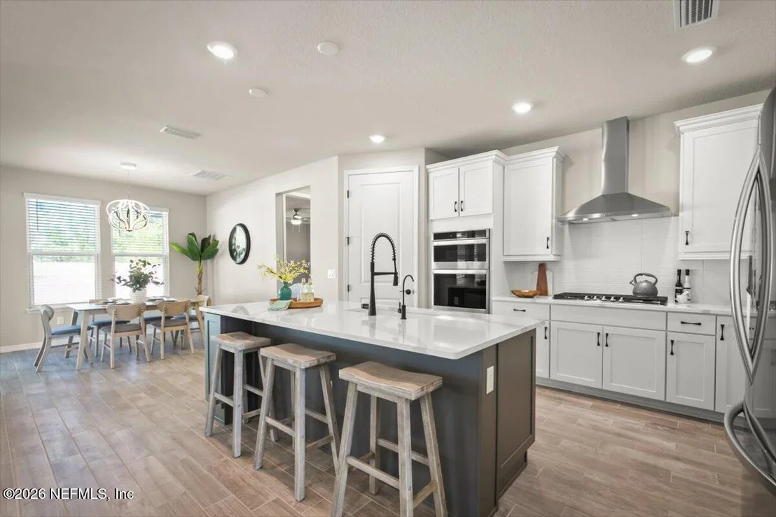 Photo of 10988 TOWN VIEW Drive