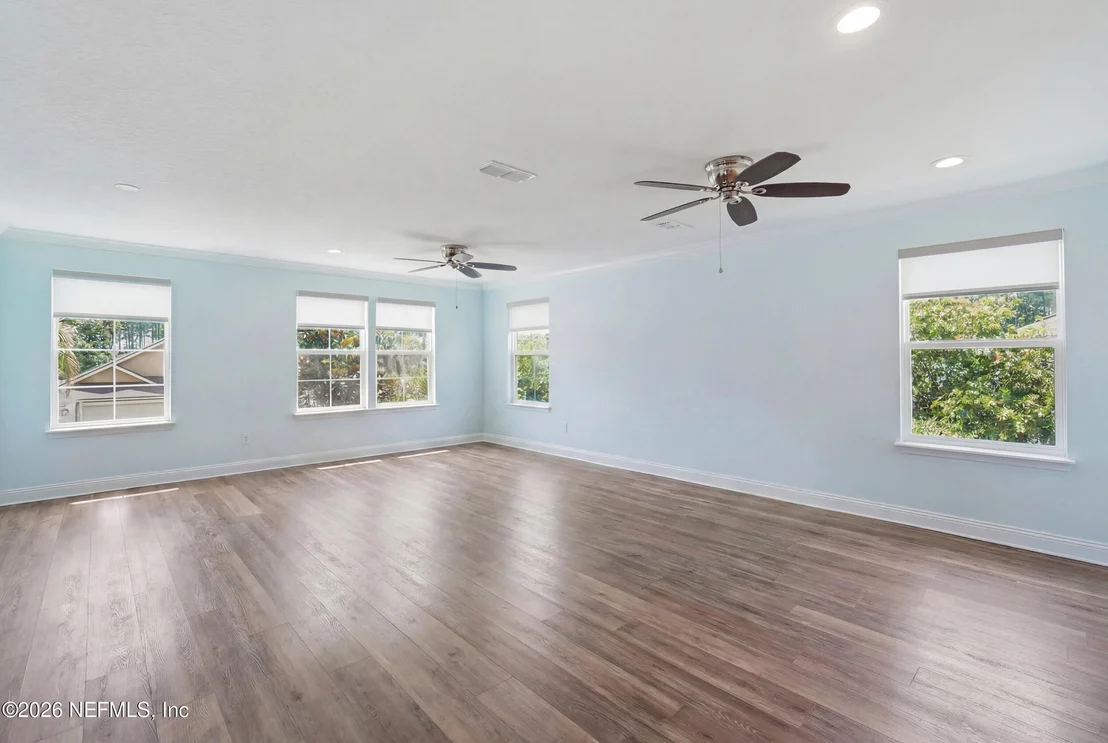 Photo of 605 FORT WILLIAM Drive