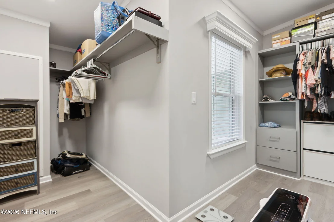 Photo of 208 LAKE GEORGE POINT Drive