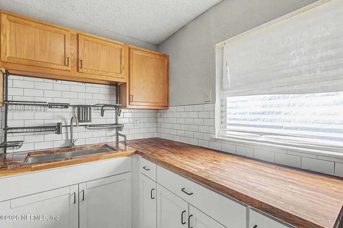 Photo of 503 WILSON Road