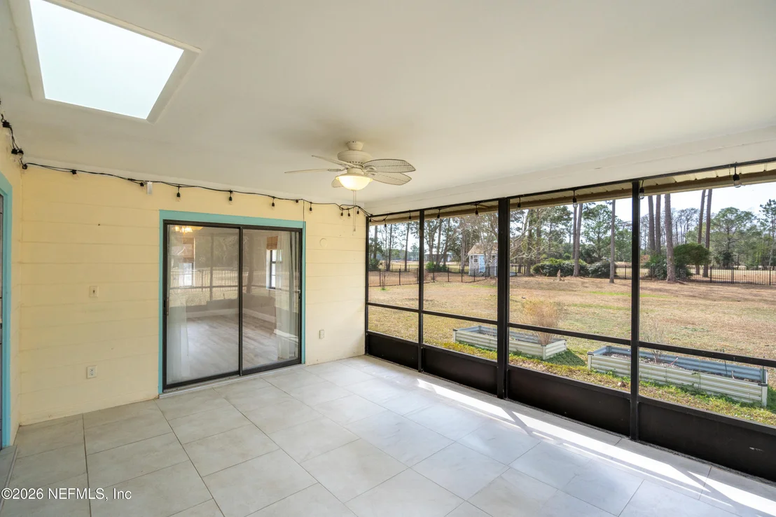 Photo of 503 SEVILLA Drive