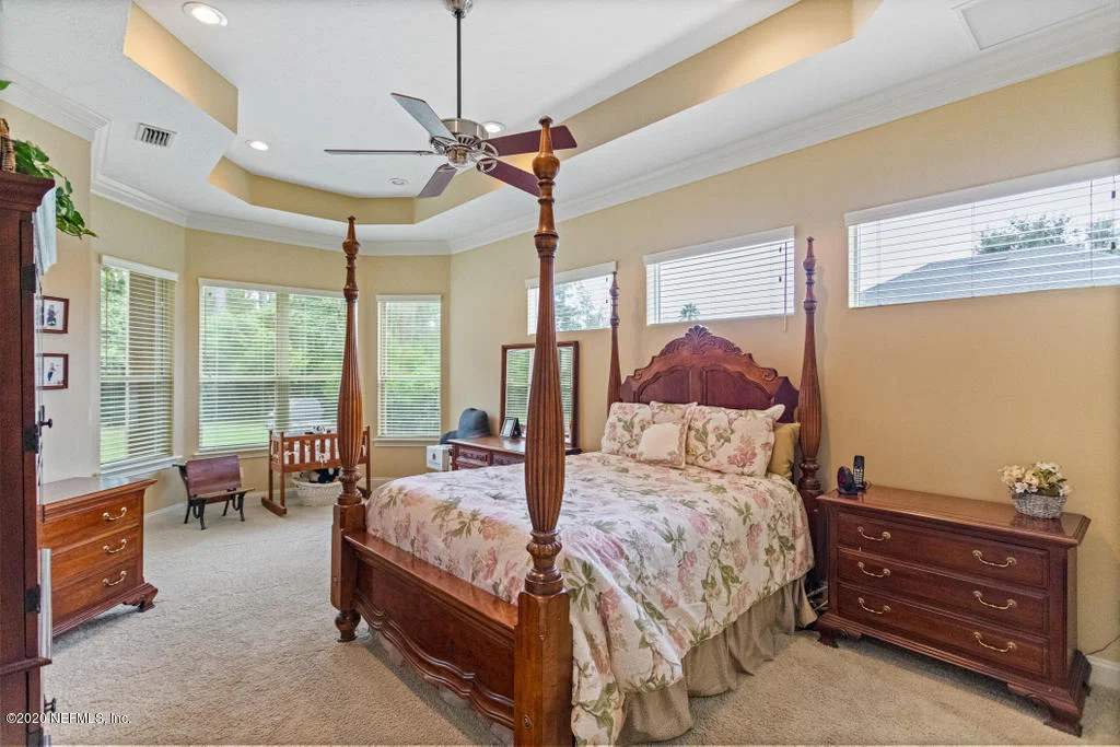 Photo of 413 SUMMERSET Drive
