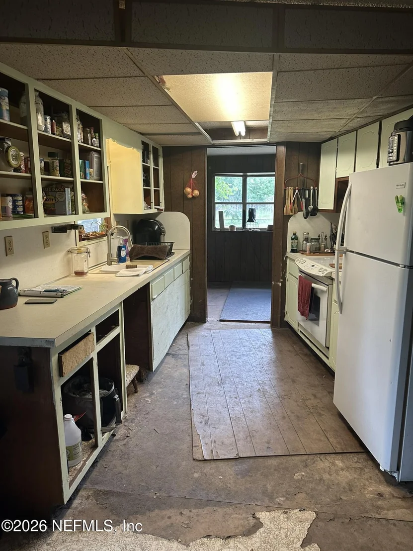 Photo of 608 KITTY Avenue