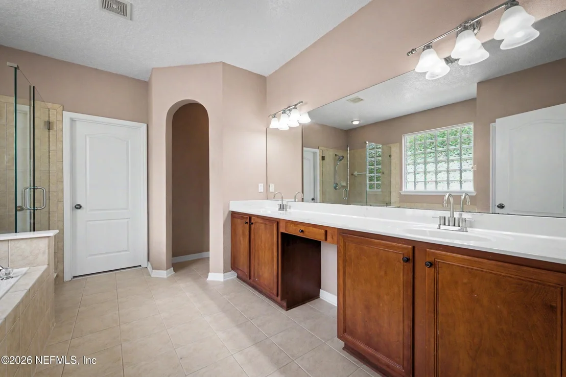 Photo of 276 JOHNS CREEK Parkway