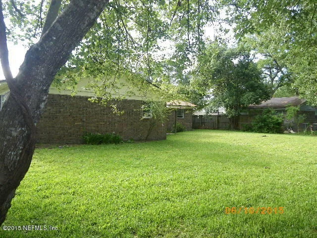 Photo of 230 DEBARRY Avenue