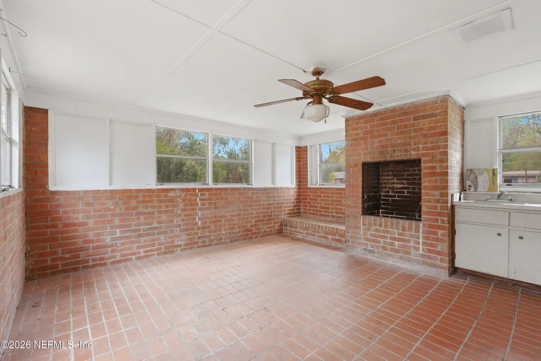 Photo of 8648 HOWELL Drive