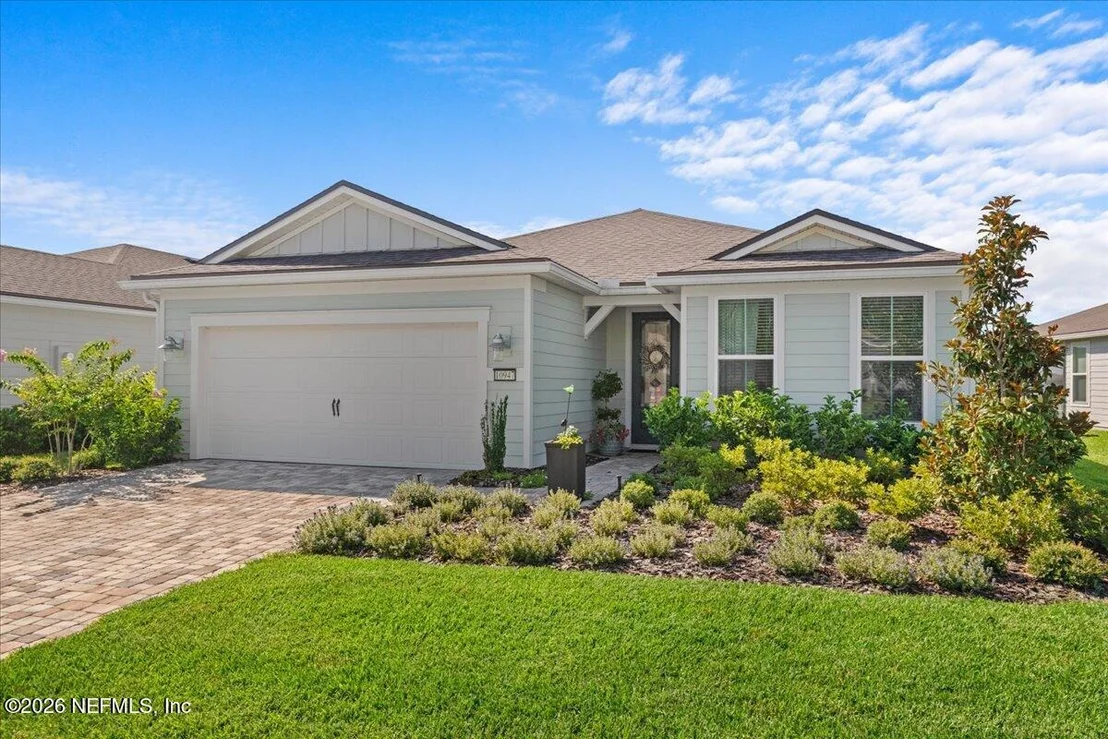 Photo of 10947 TOWN VIEW Drive