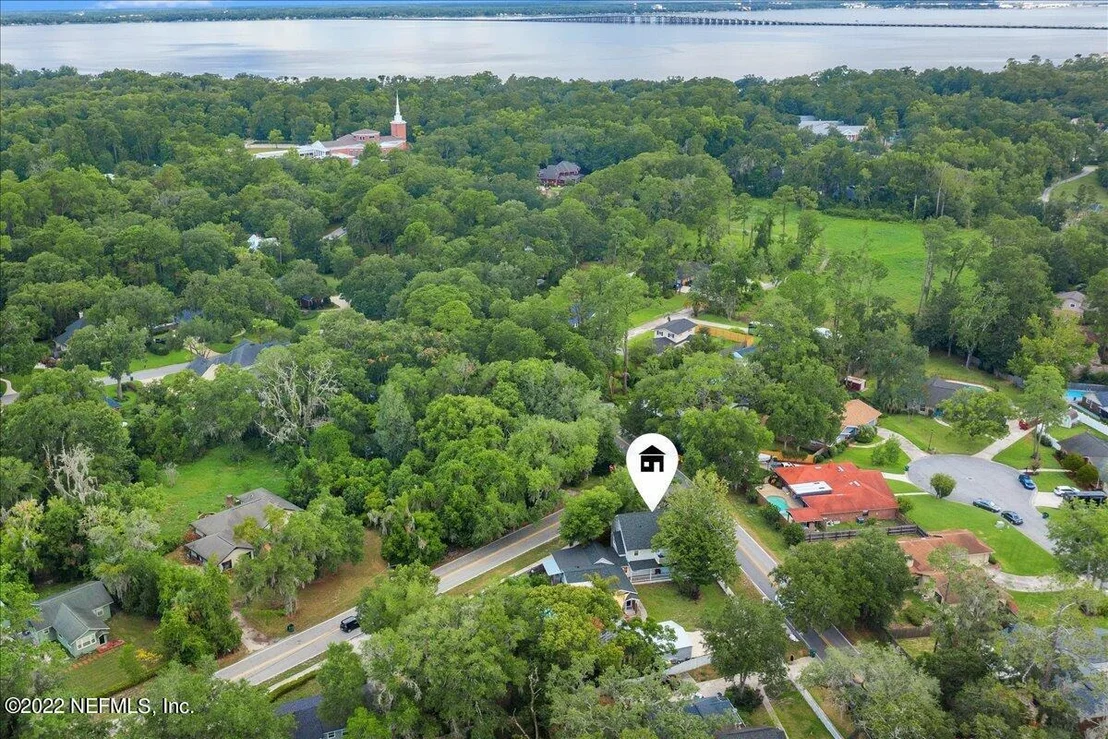 Photo of 2704 LORETTO Road
