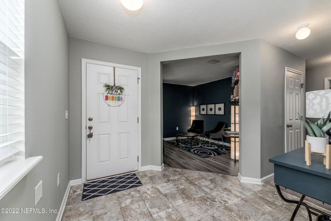Photo of 8174 GUILD Way