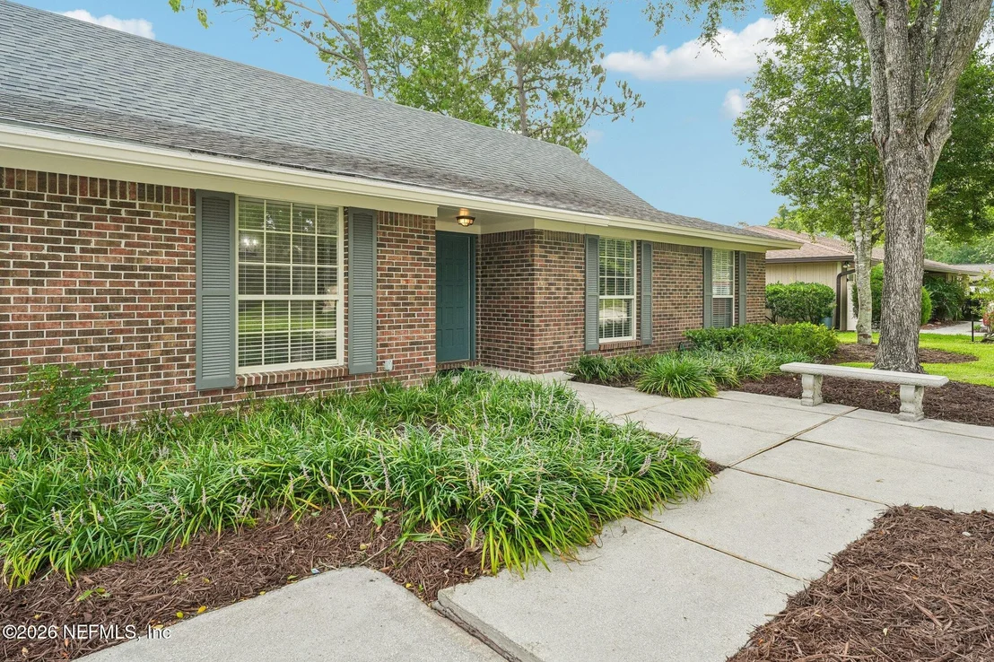 Photo of 1607 SHEFFIELD Place