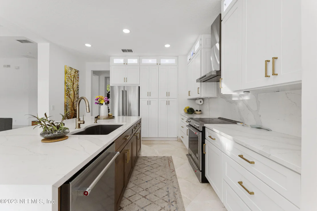 Photo of 5012 BLACKHAWK Drive