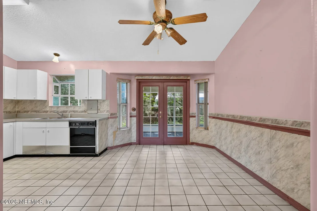 Photo of 108 MOHEGAN Road