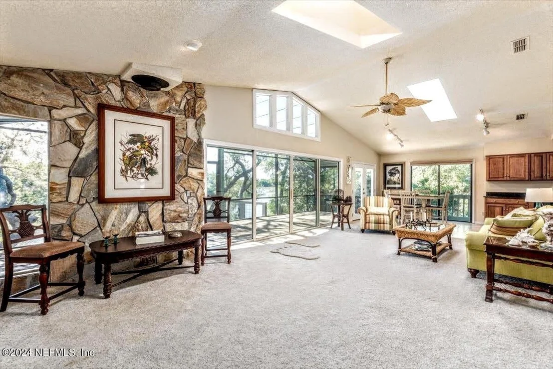 Photo of 3500 PUTNAM Road